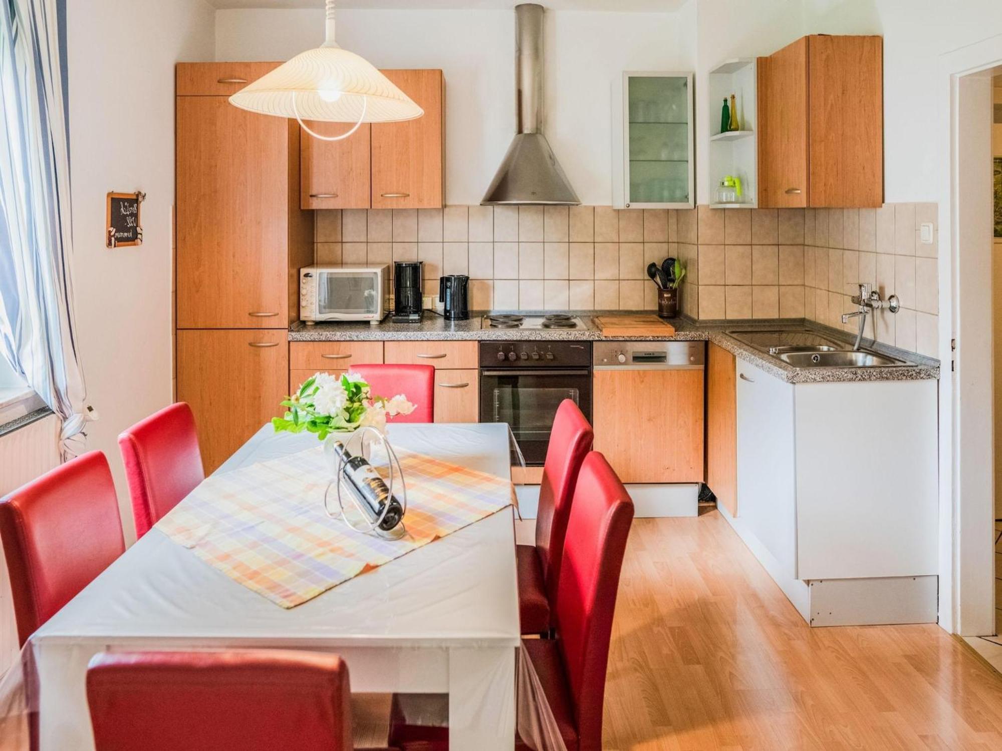 Luxurious Apartment In Medebach Near Public Pool Exterior foto